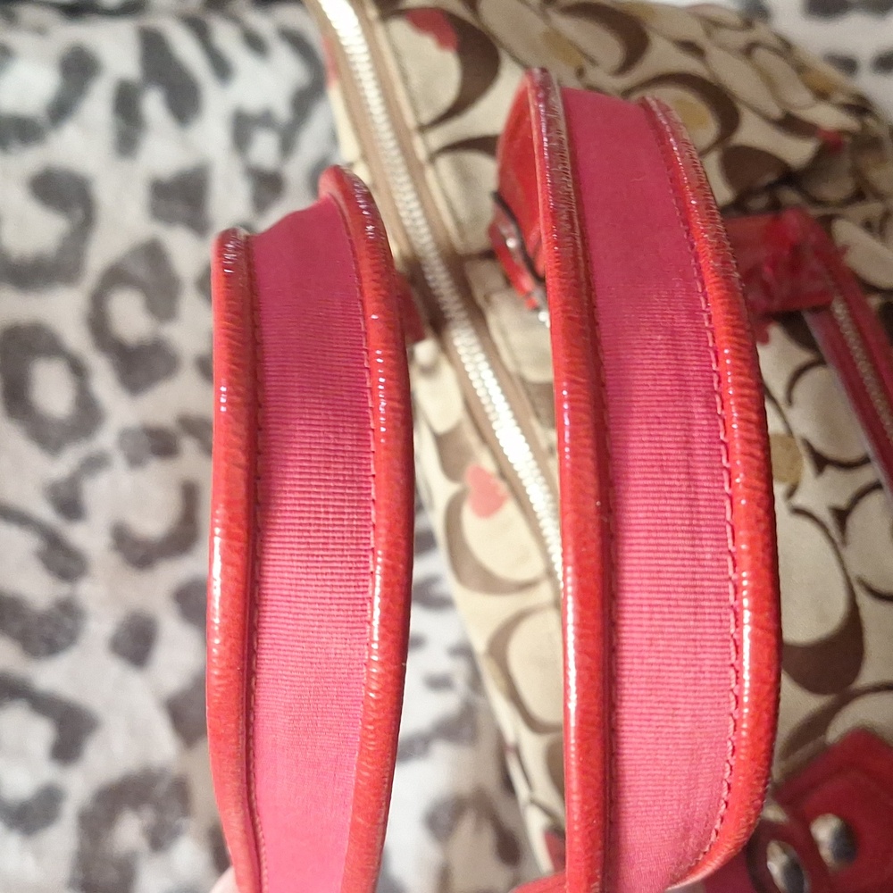 Coach Poppy Secret Admirer Tote - Picture 4 of 10